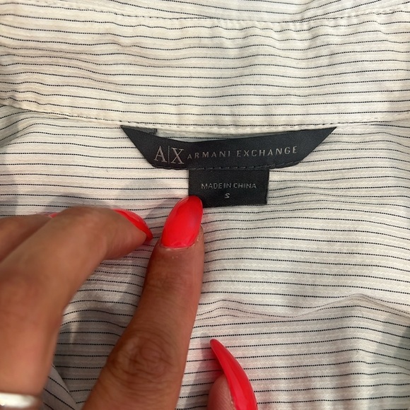 🔥Armani Exchange White and Black Striped Shirt🔥 - Picture 6 of 7